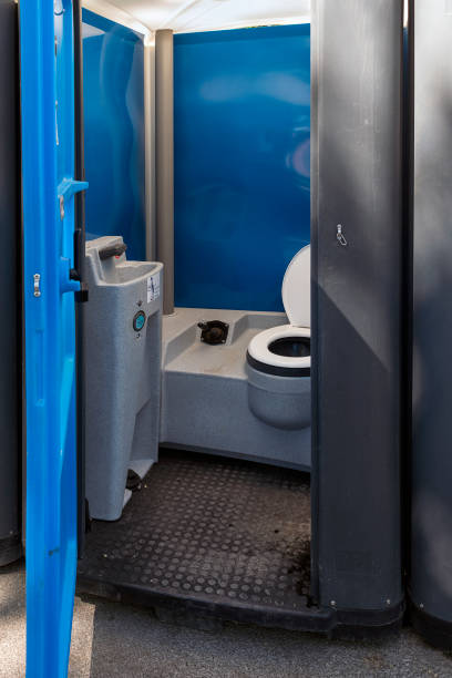 Best Portable restroom trailer rental  in Belle Chasse, LA